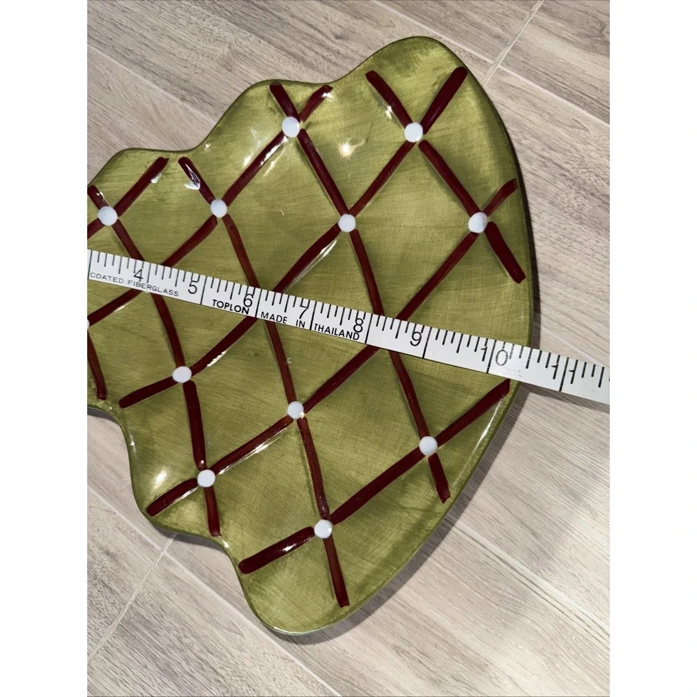 Pottery Barn Christmas Tree Plate‎ Green Red White With Red Star